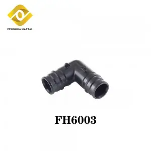 Can easily connect the pipes PEX Compression Fitting